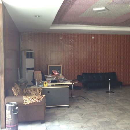 Hotel Mustika Senen Jakarta Extérieur photo