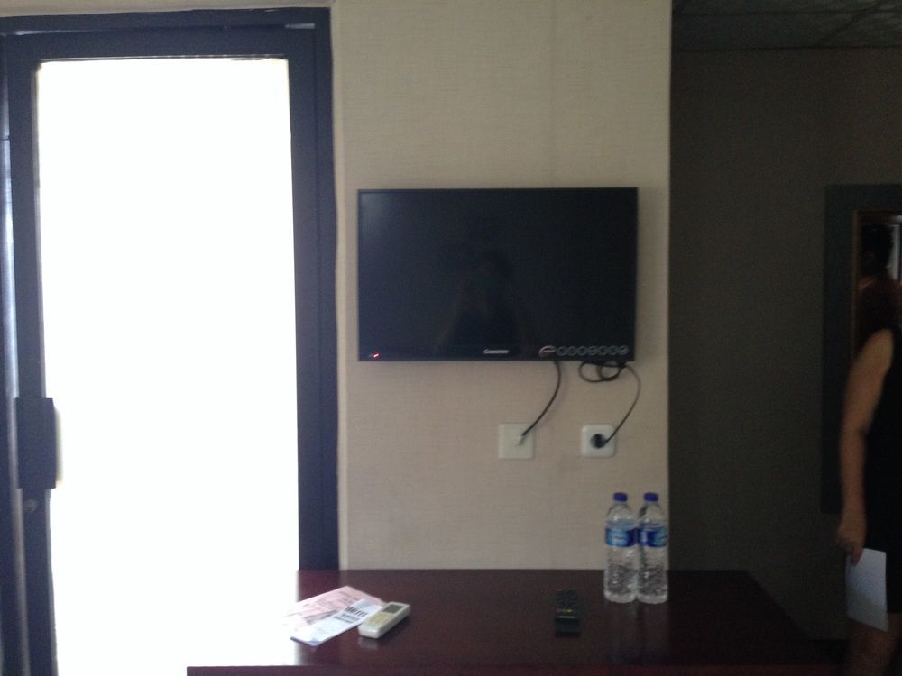 Hotel Mustika Senen Jakarta Extérieur photo
